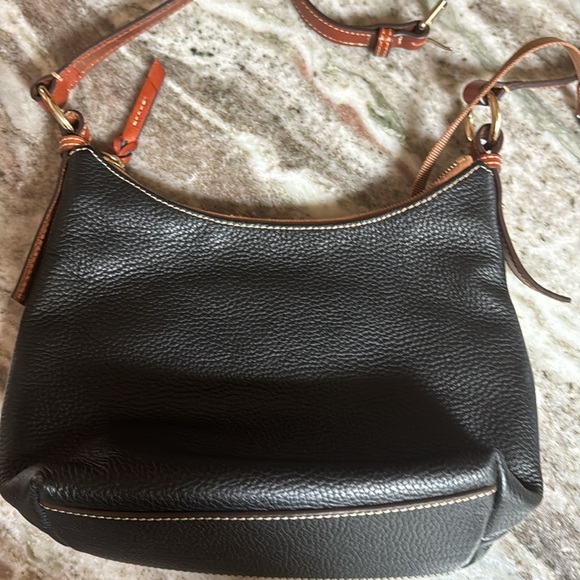 DOONEY & BURKE HANDBAG - Picture 5 of 10